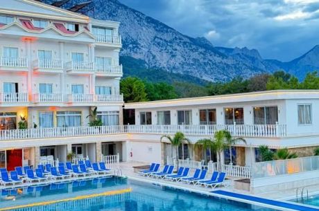 SL La Perla Hotel 4 Gece 5 Gün Ulaşım Dahil