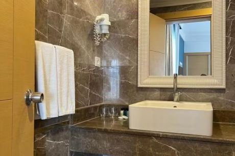 SL La Perla Hotel 3 Gece 4 Gün Ulaşım Dahil