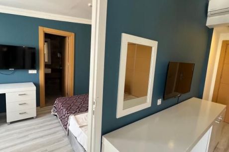 SL La Perla Hotel 4 Gece 5 Gün Ulaşım Dahil