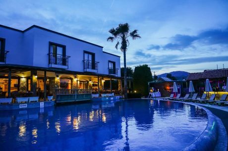 MİRA  BEACH RESORT HOTEL 4 GECE 5 GÜN ULAŞIMLI