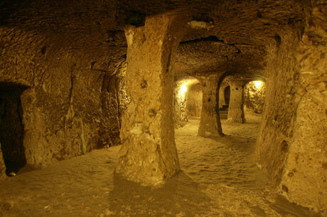 1 Gece 2 Gün Konaklamalı 14 Şubat Özel Kapadokya Turu