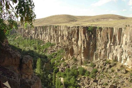 1 Gece 2 Gün Konaklamalı 14 Şubat Özel Kapadokya Turu
