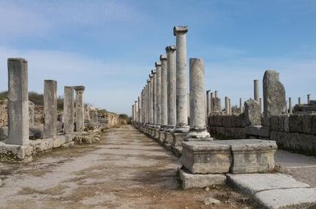 Trakya Çıkışlı Bayram Özel 2 Gece 3 Gün Konaklamalı Pamukkale Salda Kuşadası Efes Antik Kent Şirince Çeşme Alaçatı Turu