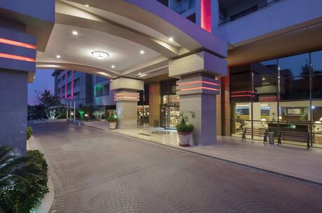 Aydınbey King Palace Hotel / 4 Gece Otel Konaklamalı