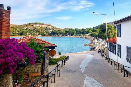 EGE MASALI YÜZME MOLALI 1 GECE 2 GÜN ALAÇATI - ÇEŞME - KUŞADASI - ŞİRİNCE TURU